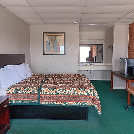 Keysville Oyo Sheldon'S Motel And Restaurant المظهر الخارجي الصورة
