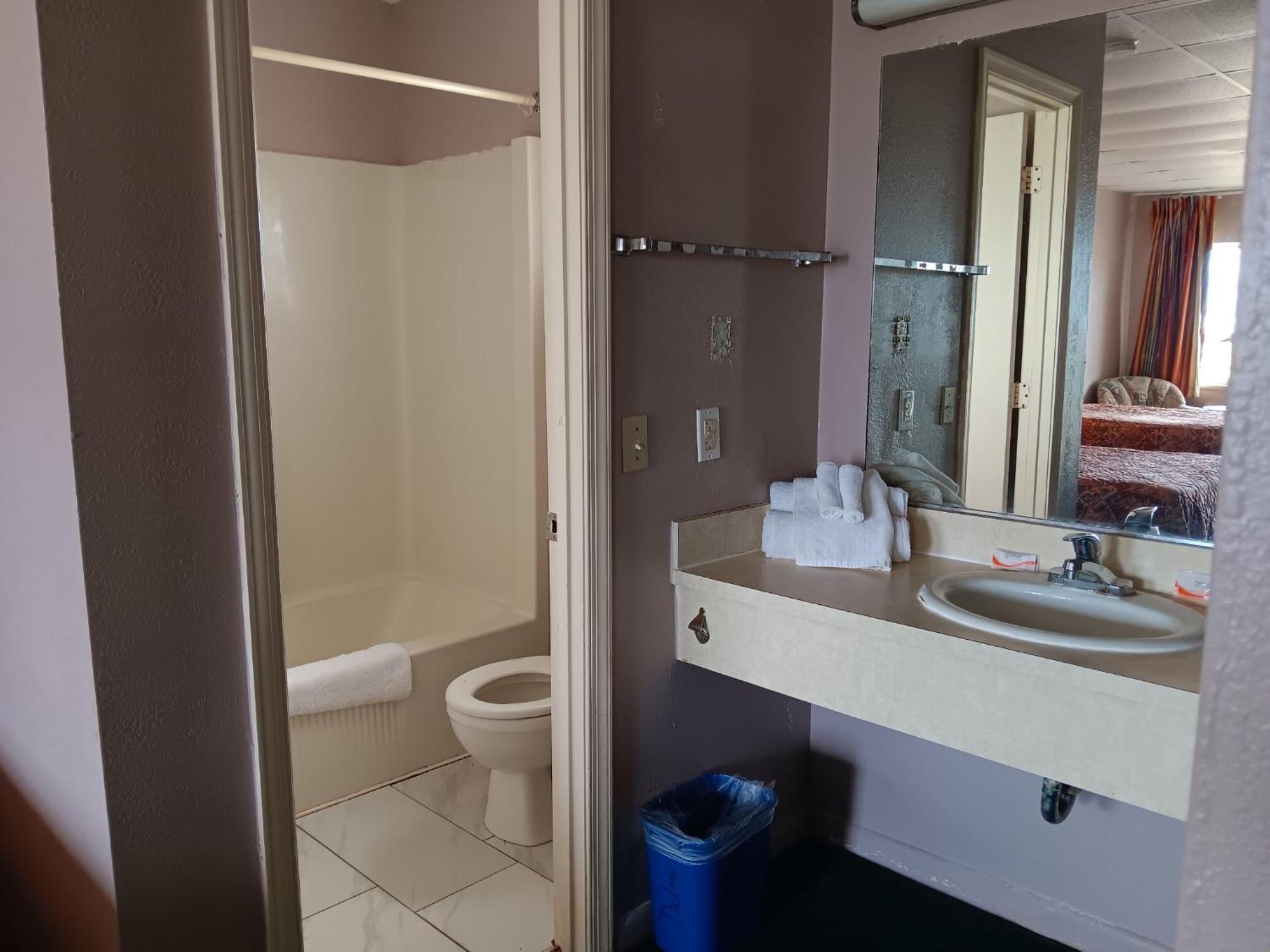 Keysville Oyo Sheldon'S Motel And Restaurant المظهر الخارجي الصورة