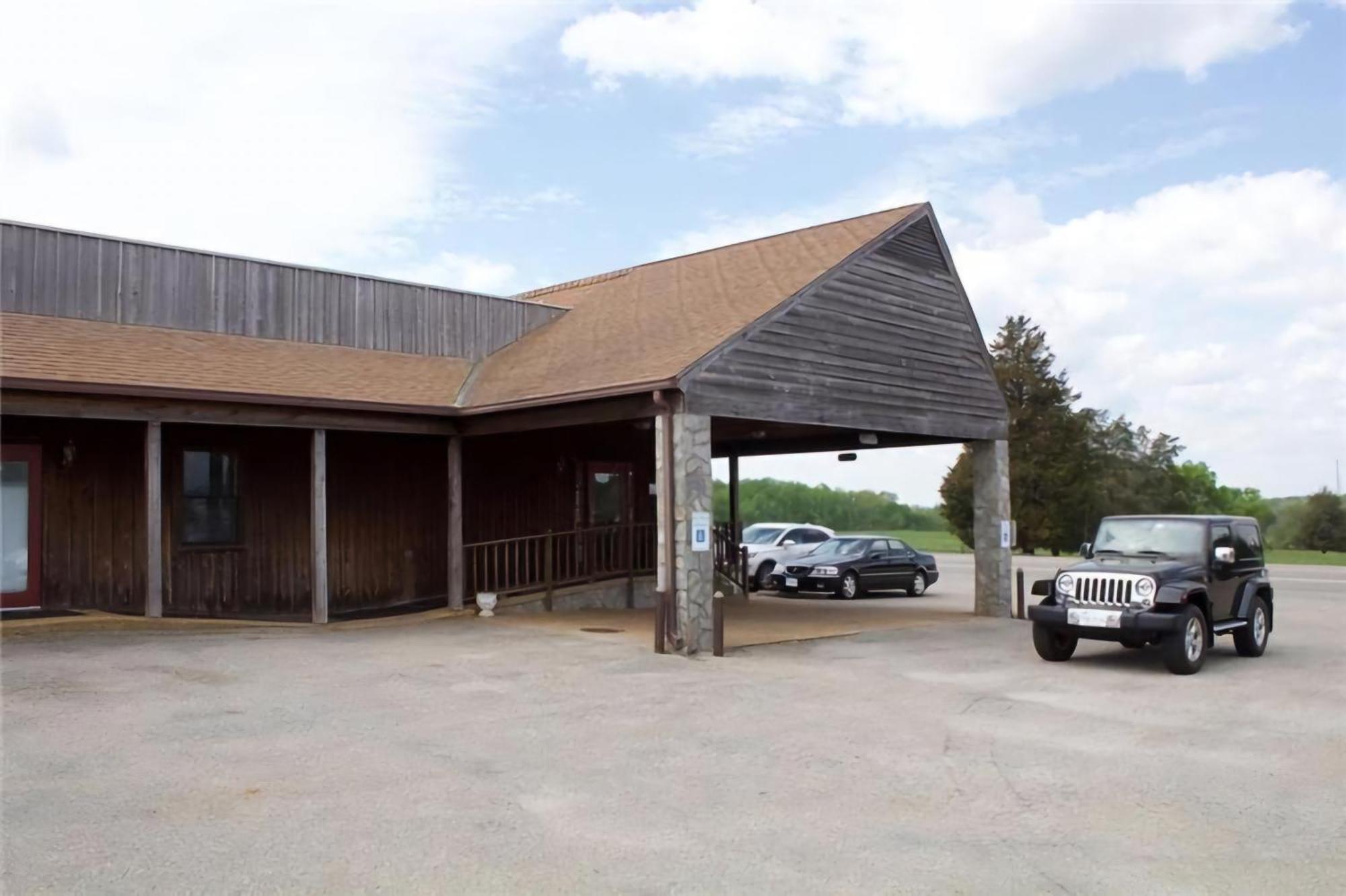 Keysville Oyo Sheldon'S Motel And Restaurant المظهر الخارجي الصورة